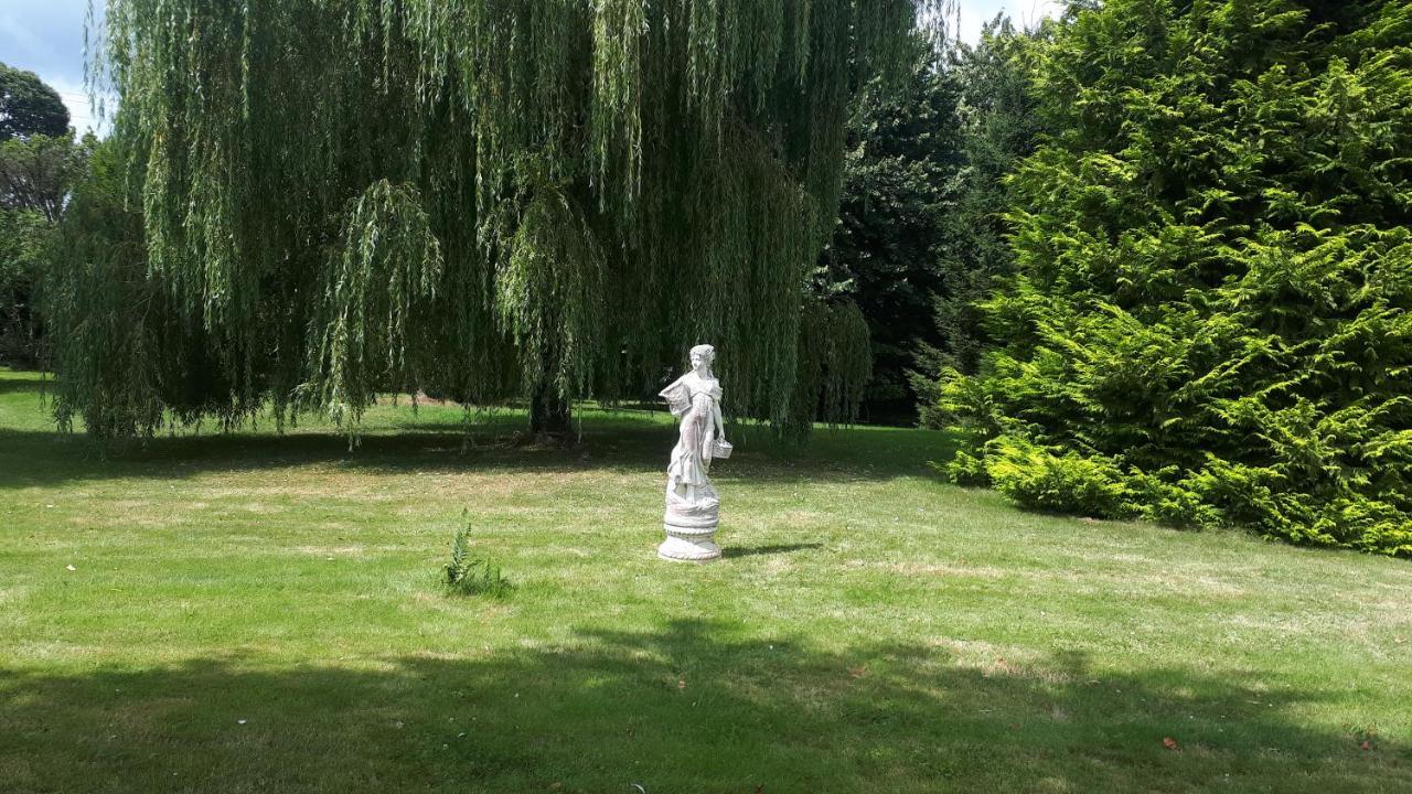 Gite De Bon Air Sens-de-Bretagne Luaran gambar